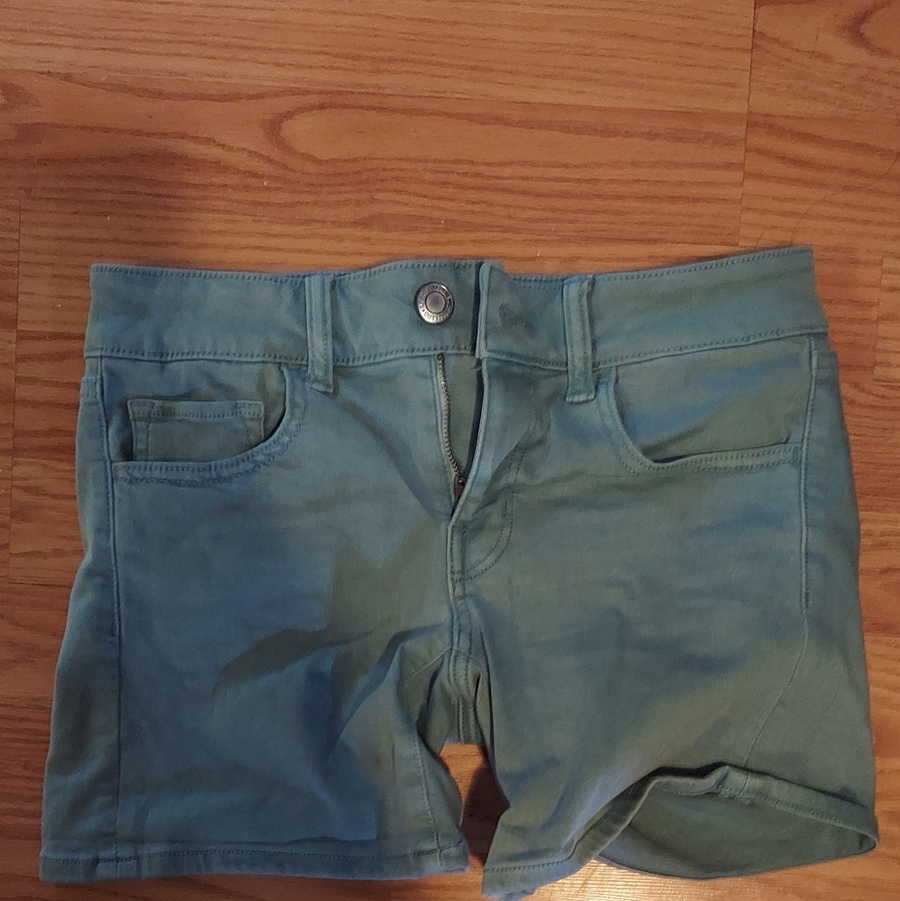Never worn seafoam green shorts
